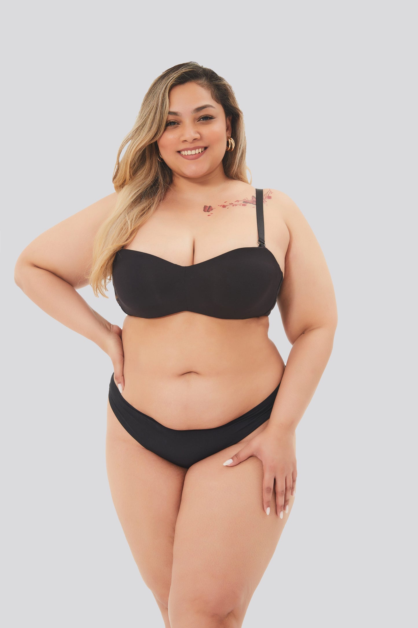 Strapless bandeau bra